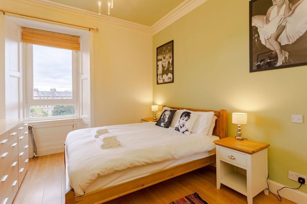 1 Bedroom Overlooking Park Edinburgh